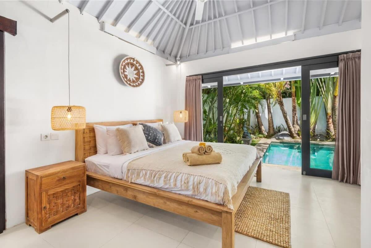 Villa New York - 4 Bdr Pool Luxury Villa, Next To The Forge Bali Seminyak Extérieur photo