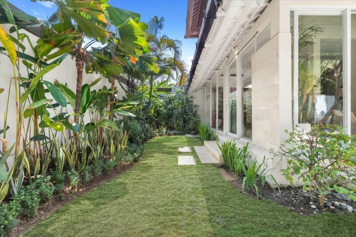 Villa New York - 4 Bdr Pool Luxury Villa, Next To The Forge Bali Seminyak Extérieur photo